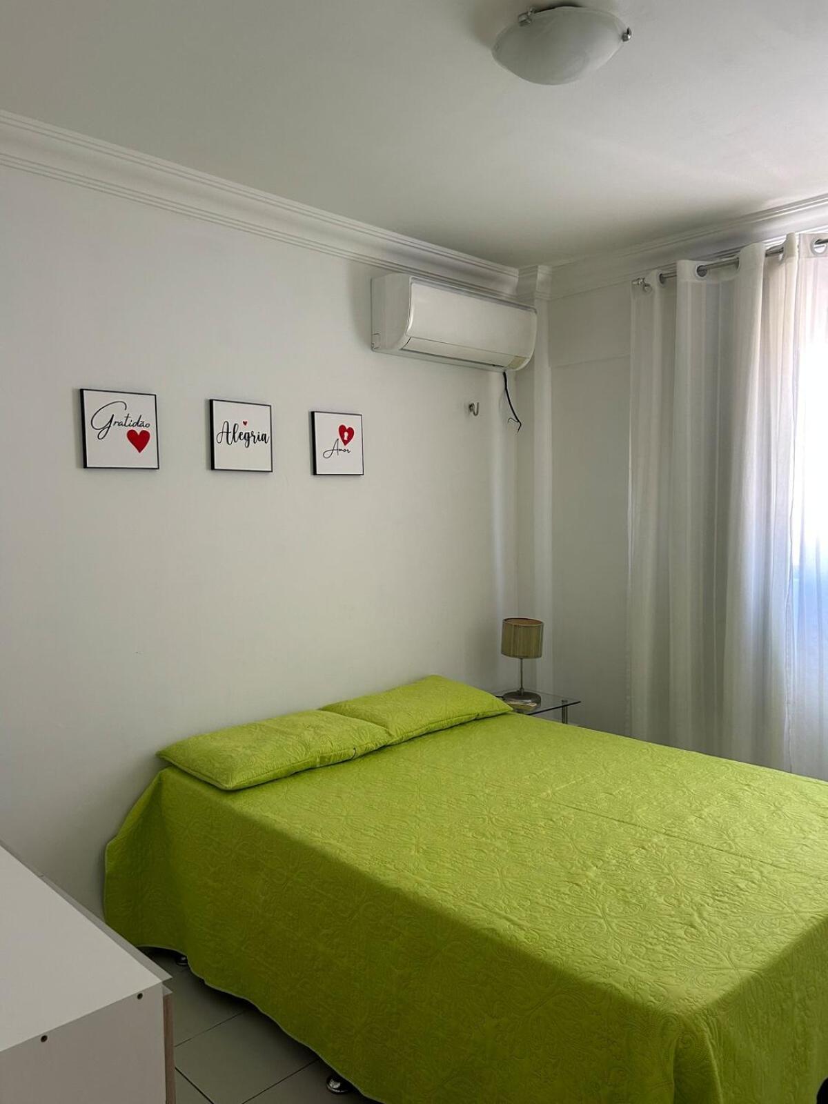 Completo Em Miramar Apartamento